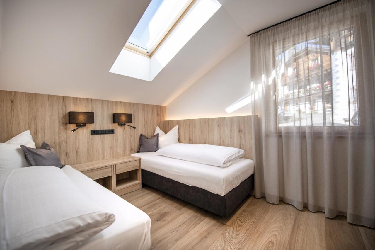 Apartments Dami オルティゼーイ エクステリア 写真