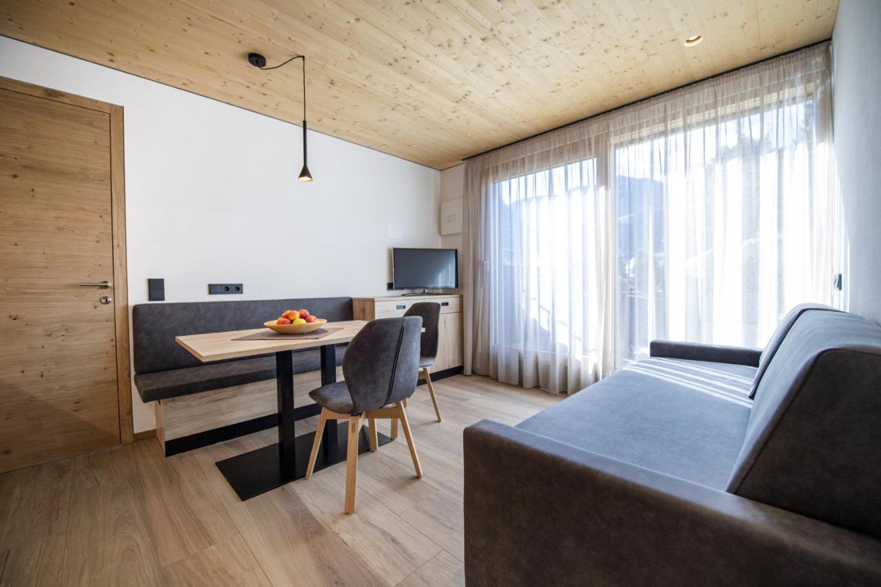 Apartments Dami オルティゼーイ エクステリア 写真
